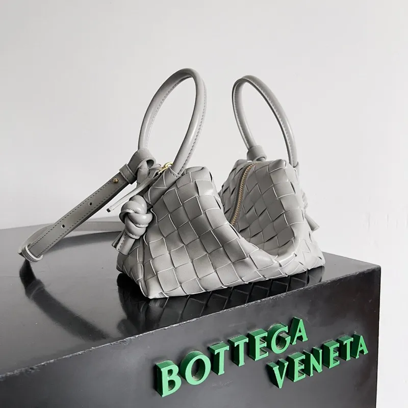 All categories 💚 Authentic bags 💚 BV 2025 new BV crossbody bag